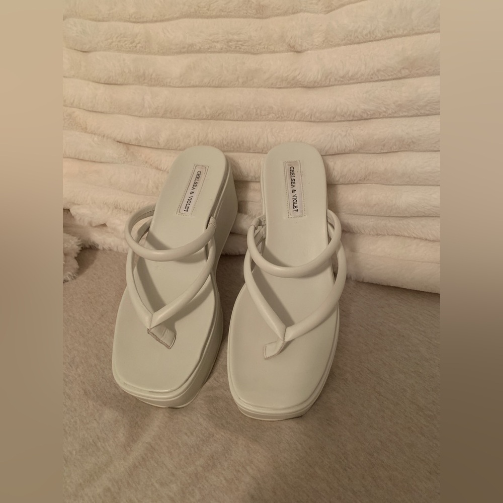 Chelsea and Violet platform shoes size 8
